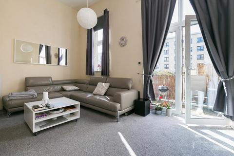 2 bedroom flat to rent, Waterfront gait, Granton, Edinburgh, EH5