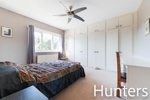 205a Kingston Road, Epsom, KT19 0AB
