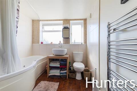 205a Kingston Road, Epsom, KT19 0AB