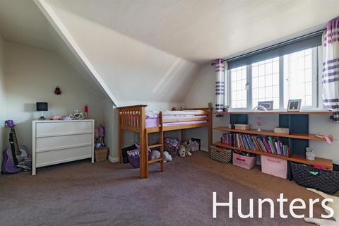 205a Kingston Road, Epsom, KT19 0AB