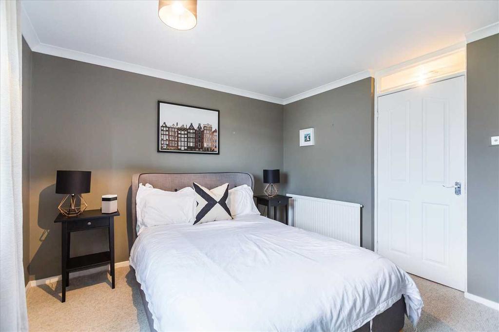 Bedroom One (2)