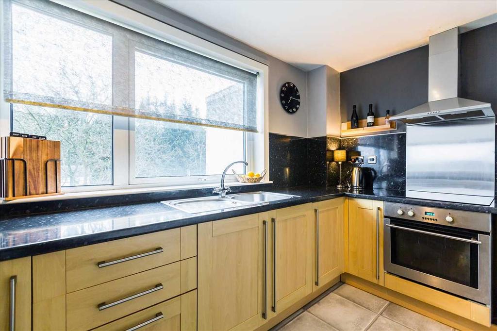Kitchen (2)