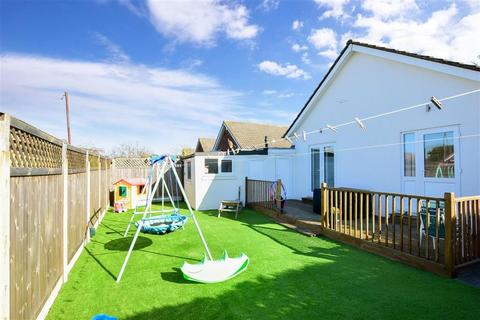 90 Cambria Crescent, Gravesend, DA12 4NZ