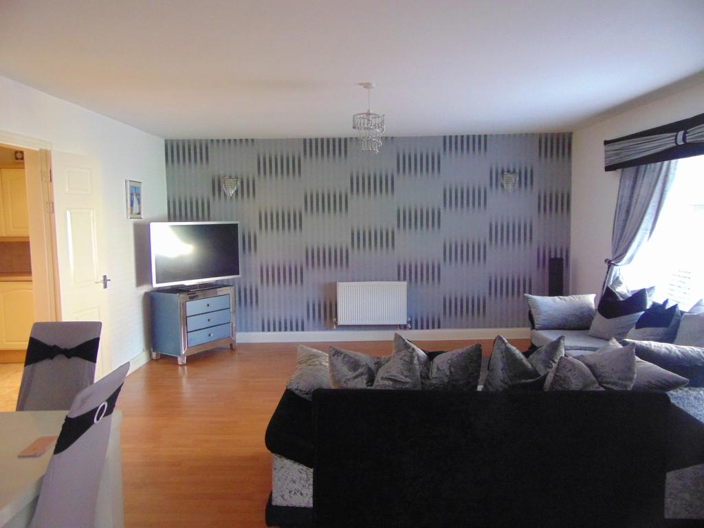 2. Lounge.JPG