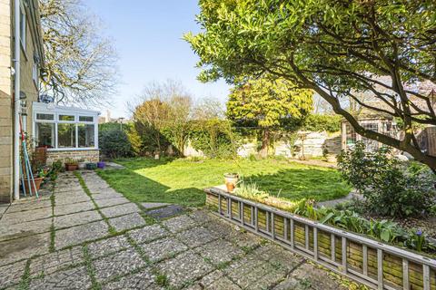 4 Church End, Standlake, Witney, OX29 7SG