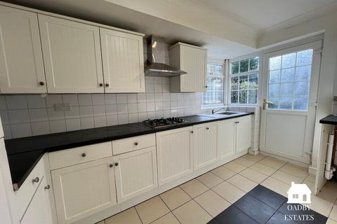 3 bedroom bungalow for sale, Princess Avenue, Oadby, LE2