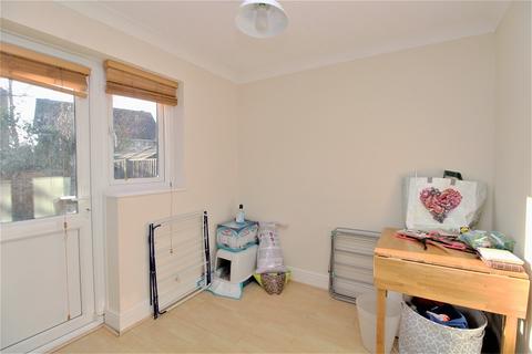 17 Casher Road, Maidenbower, Crawley, RH10 7JG