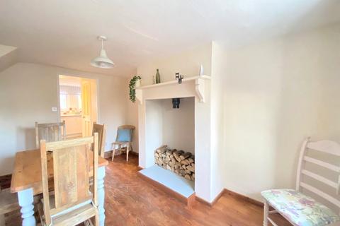 2 Clarkes Lane, Merton, Okehampton, EX20 3EF