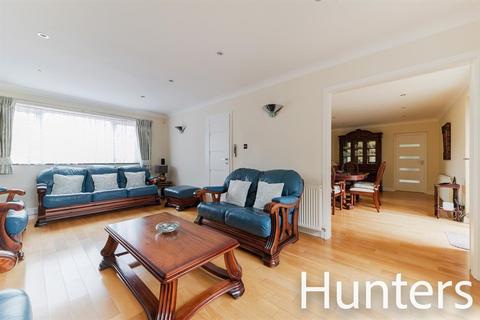 2 High View, Cheam, Sutton, SM2 7DY