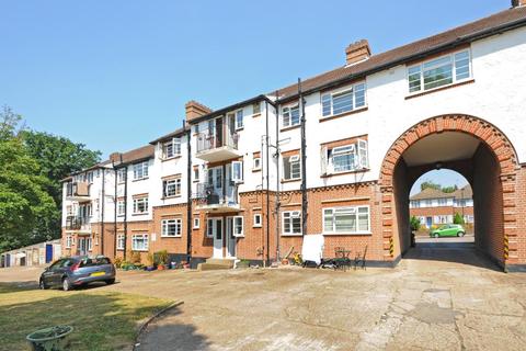 Flat 6, Manor Court Manor Road, Twickenham, TW2 5DL