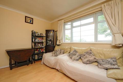 Flat 6, Manor Court Manor Road, Twickenham, TW2 5DL