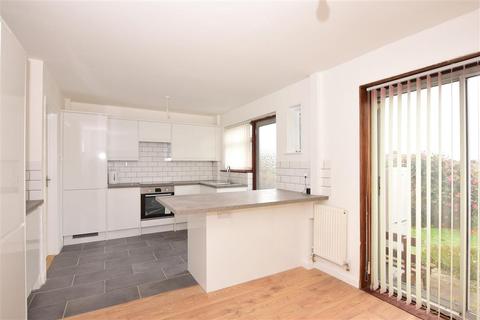 7 Hunt Road, Northfleet, Gravesend, DA11 8JT