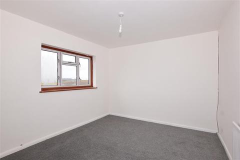 7 Hunt Road, Northfleet, Gravesend, DA11 8JT