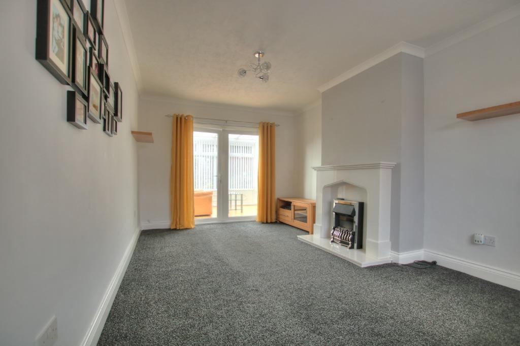 Haydon Place, Slatyford, Newcastle... 2 bed semidetached house £110,000