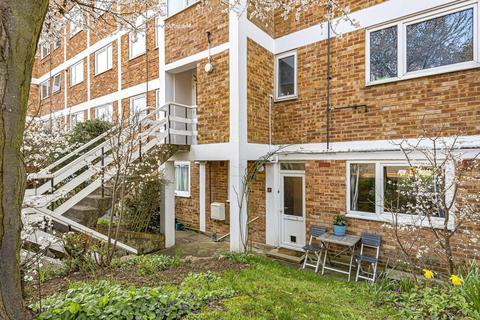 Flat 5, Heron House Church Grove, Kingston Upon Thames, KT1 4AR