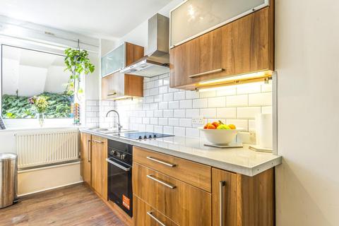 Flat 5, Heron House Church Grove, Kingston Upon Thames, KT1 4AR