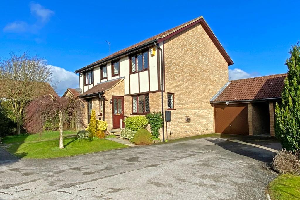 Arthurs Avenue, Harrogate 3 bed semidetached house £289,950