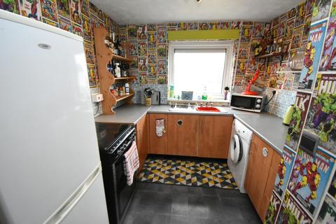 30 Red Hill Grove, Birmingham, B38 9RZ