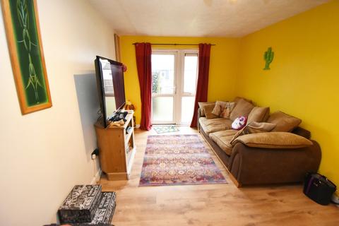 30 Red Hill Grove, Birmingham, B38 9RZ