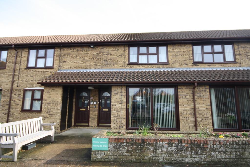 Victoria Mews, Bridgeside, Deal, Kent 2 bed apartment £179,500