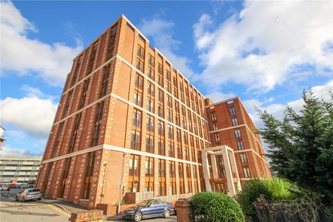 2 bedroom flat to rent, Grosvenor Road, St. Albans