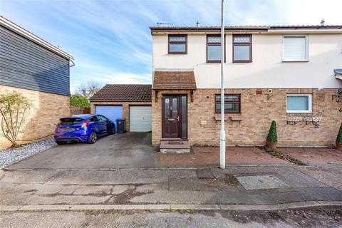 8 Clarence Close, Chelmsford, CM2 6SE