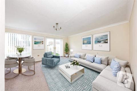 8 Clarence Close, Chelmsford, CM2 6SE