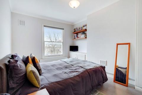 Flat B, 59 Tabley Road, London, N7 0NB