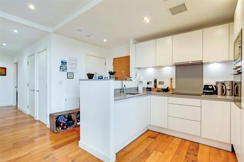 3 bedroom apartment to rent, Palmers Road, London, E2