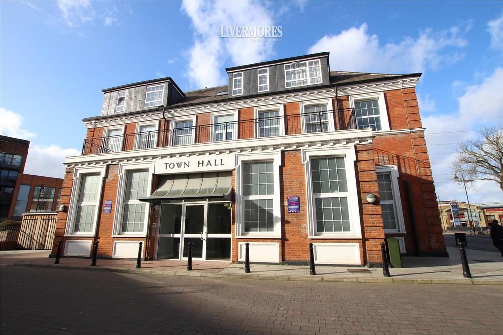 Townhall Square, Crayford, Dartford 2 bed apartment £1,200 pcm (£277 pw)