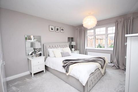 25 Allington Drive, Great Coates, Grimsby, DN37 9FF