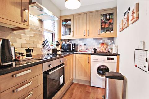 95a Chalice Way, Greenhithe, DA9 9PR