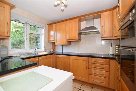15 Churchside, Vigo, Gravesend, DA13 0SJ