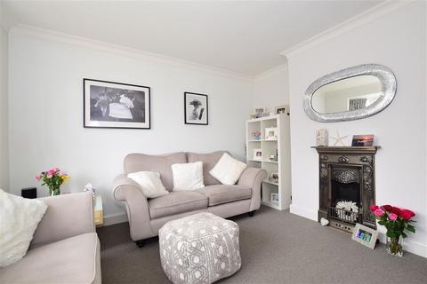 16 Dering Road, Herne Bay, CT6 5RD