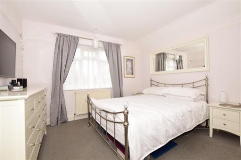 16 Dering Road, Herne Bay, CT6 5RD