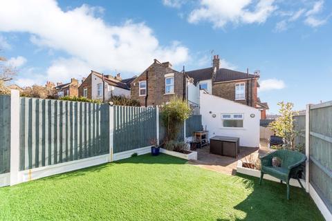 9 Warwick Road, Sidcup, DA14 6LJ
