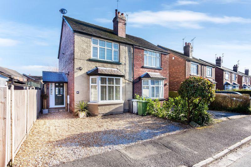 Doreen Avenue, Mossley, Congleton 2 bed semidetached house £200,000