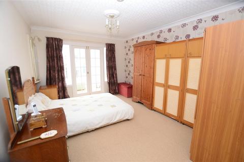 48 All Saints Drive, Woodlesford, Leeds, LS26 8NF