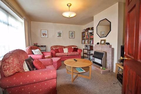 5 Ashfield Grove, Wolverhampton, WV10 6QY