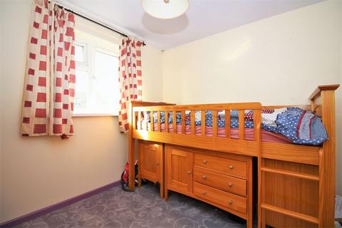 32 Henley View, Crewkerne, TA18 8JD