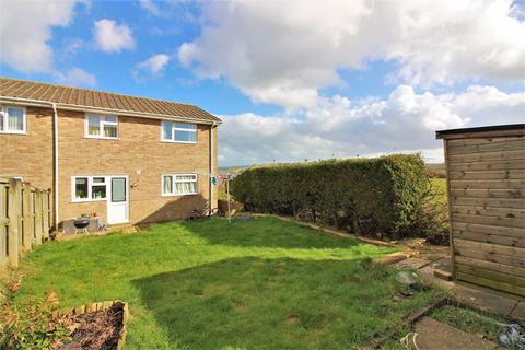 32 Henley View, Crewkerne, TA18 8JD