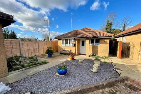 42a Bampton Road, Luton, LU4 0DD