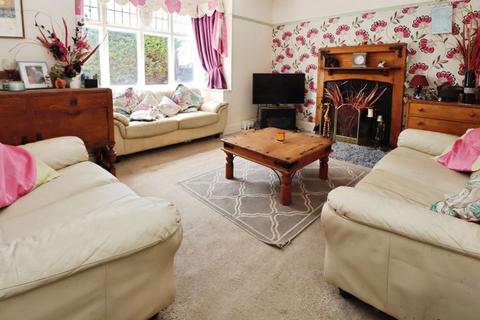 4 bedroom detached house for sale, Bayard Avenue, Brightlingsea, CO7