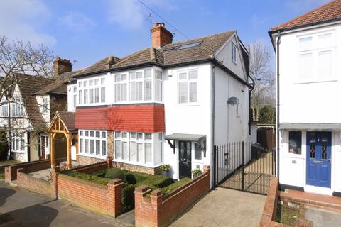 26 Beaconsfield Road, Bromley, BR1 2BP