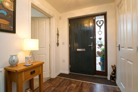 26 Beddall Way, Ketley, Telford, TF1 5FN
