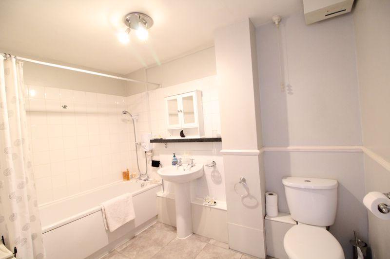 William Street West, Hebburn 4 bed terraced house £120,000