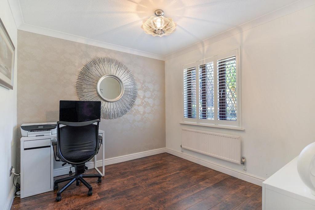 Lambourne Drive, Kings Hill, West... 5 bed detached house £745,000
