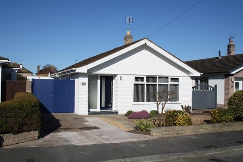 16 Graham Drive, Rhyl, LL18 3RT