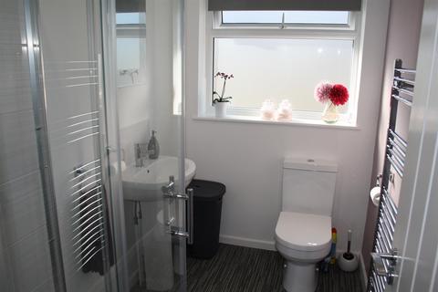 16 Graham Drive, Rhyl, LL18 3RT
