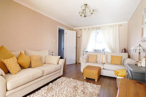 26 Sinclair Way, Lane End, Dartford, DA2 7JS